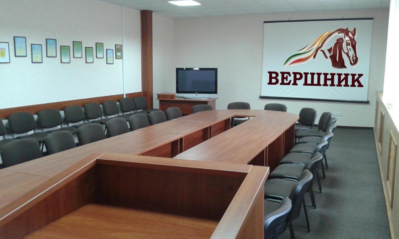 Vershnyk Cherkasy Exterior photo