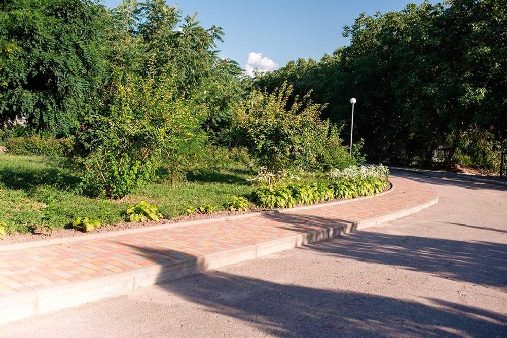 Vershnyk Cherkasy Exterior photo